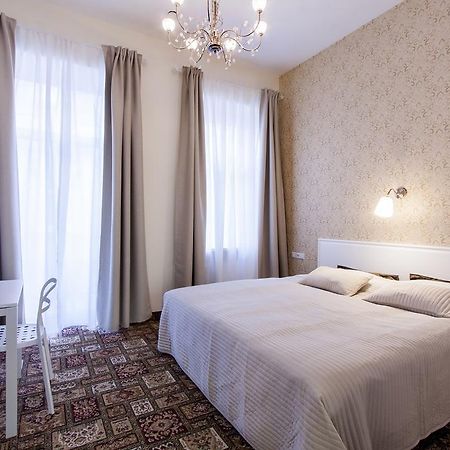 Real House Aparthotel Vilnius Bagian luar foto