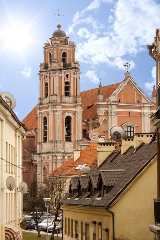 Real House Aparthotel Vilnius Bagian luar foto